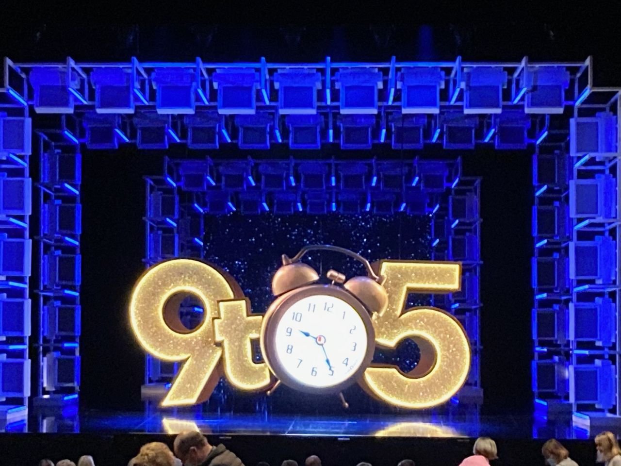 Members and guests enjoyed a matinee session of 9 TO 5 THE MUSICAL at QPAC in June 2022