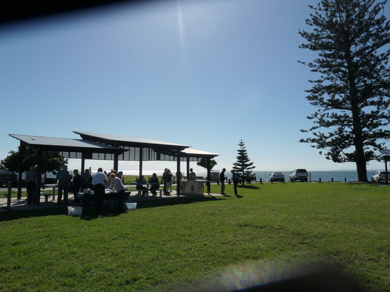 Redlands Museum Coach - 18 May 21.
Morning Tea at Cleveland Point