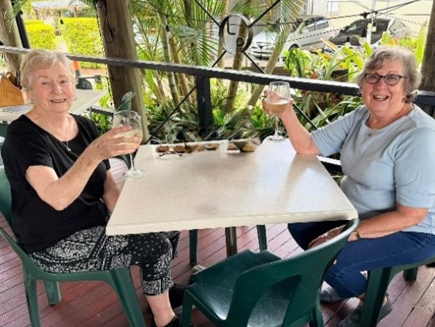 Had a lovely lunch and browse time in Landsborough
