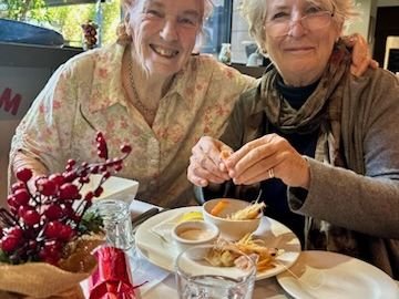 Christmas-in-June 2025

We enjoyed a delicious lunch at the Brunswick. 
Host Paul and Chef Robson.
We're so glad we came!