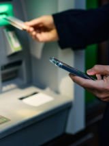 Cuts to bank teller services leaves behind older Australians