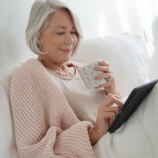 Banks to help seniors avoid fees