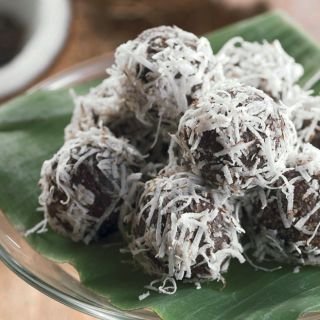 Chocolate seed balls