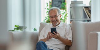 Should (some) seniors be banned from social media?