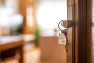 Pros and cons of property