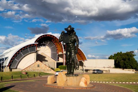 Queensland Outback Adventure Signature Tour by National Seniors Travel